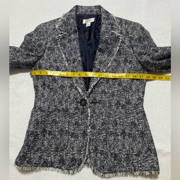 Talbots Women Size 4 Navy Blue White Boucle Tweed Fringe One Button Blazer - Picture 10 of 15
